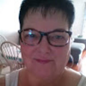 Meet your Posher, Cynthia